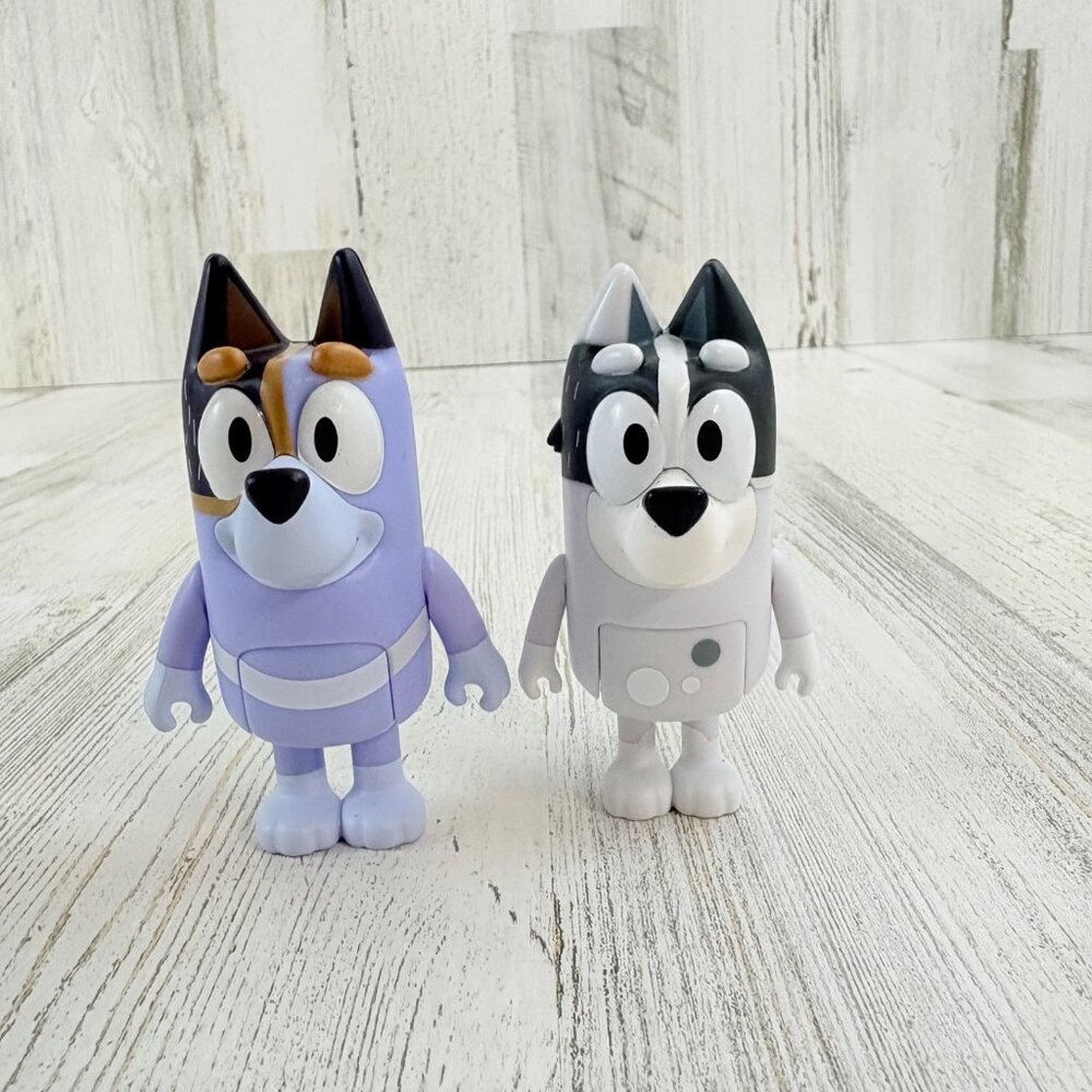 Bluey Figure Uncle Stripe Heeler Aunt Trixie Trixy RARE Family Blue NEW